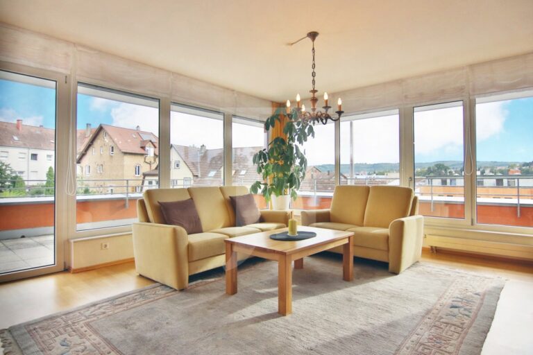 Penthouse-Wohnung im Herzen von Mühlacker